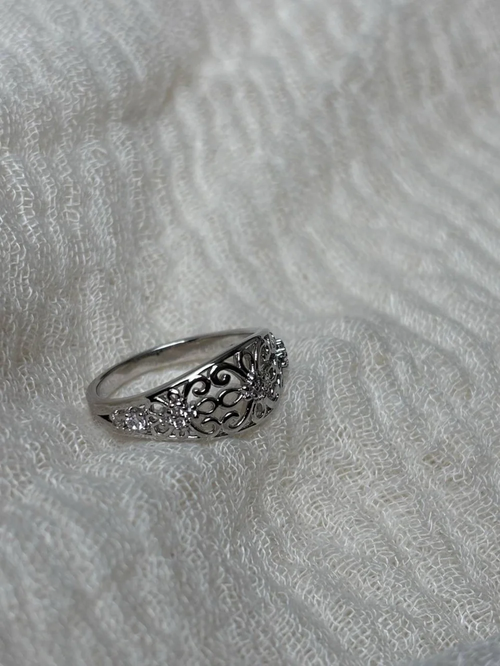 925 Sterling Silver Filigree Flower Ring, Size 7